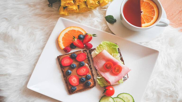 5 Surprising Foods that Help You Lose Weight